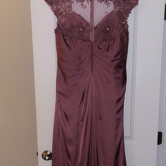 Evening gown - Picture 2 of 2